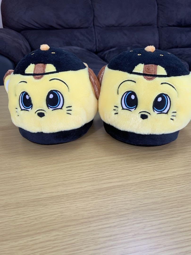 Amazon.co.jp: 阪神タイガース 即完売品キー太ぬいぐるみスリッパタグ